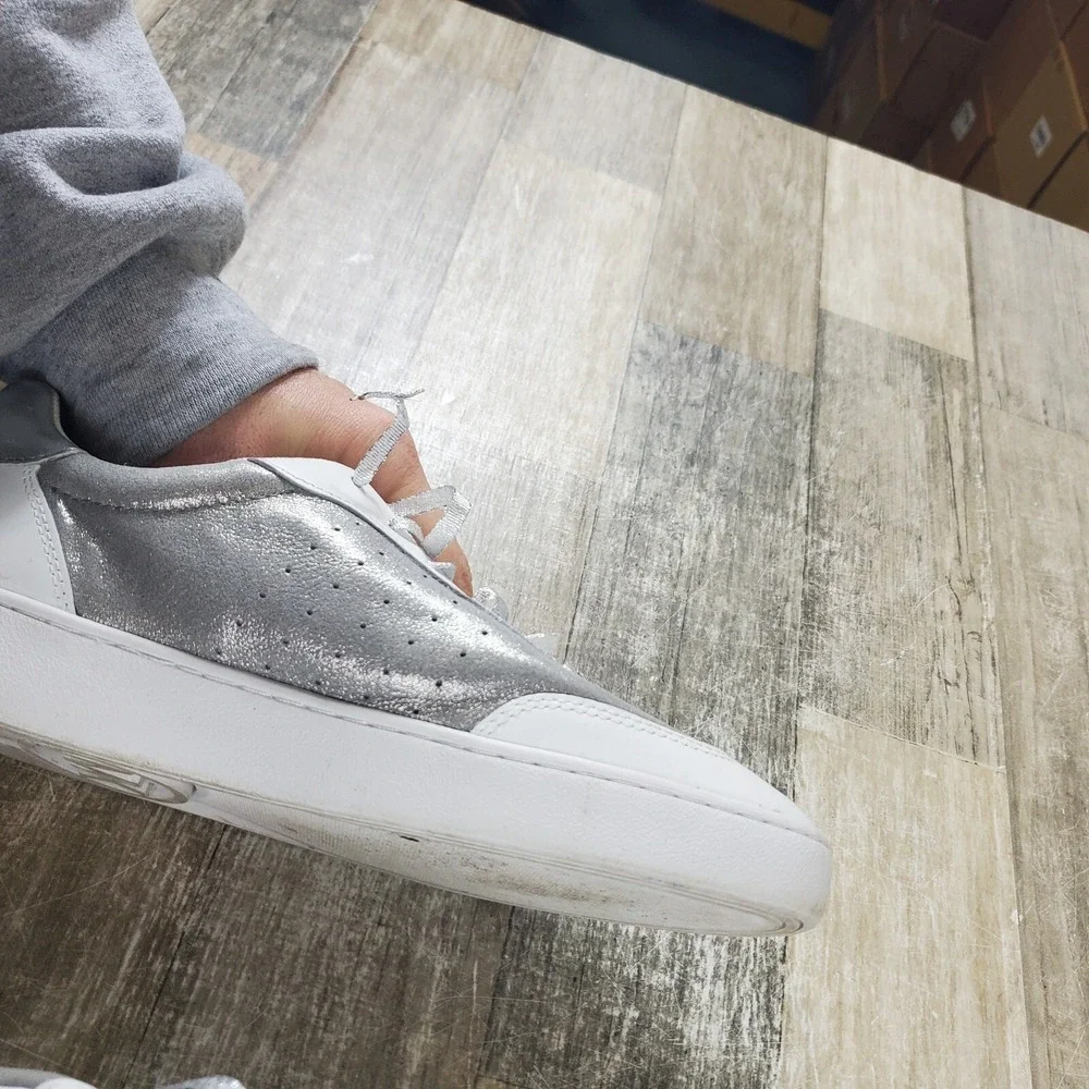 Michael Kors Scotty Lace Up Shoes Womens Sz 8 Low Top Sneakers